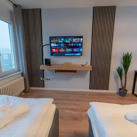 아파트 Range - 2 - Kueche - Wlan - Netflix - Balkon - 1-6 Personen